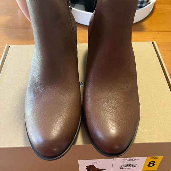 Lucky Brand ankle boots - Picture 5 of 10